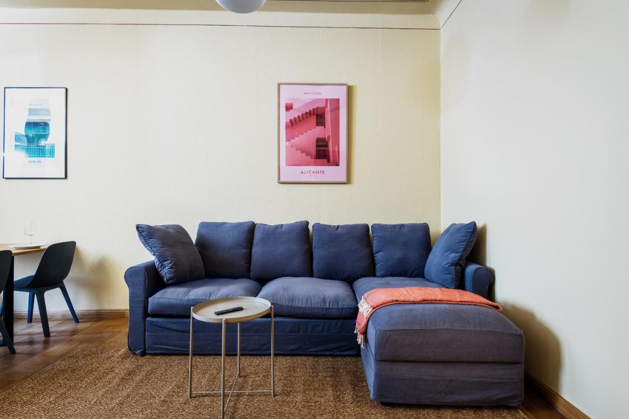 Super Zentral Super Schoener Altbau In Moabit Rostockerstrasse Im Herzen Von Berlin Fuer Bis Zu 6 Personen Exterior foto